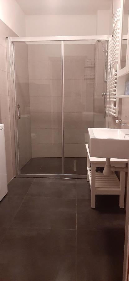 Sophus RespitE. samo centrum Krakowa Zewnętrze zdjęcie